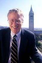 George Akerlof-University of California, Berkeley.jpg