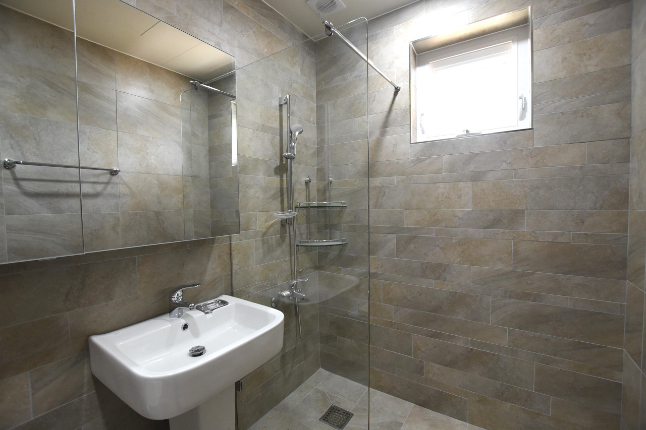 그림 153-욕실.jpg