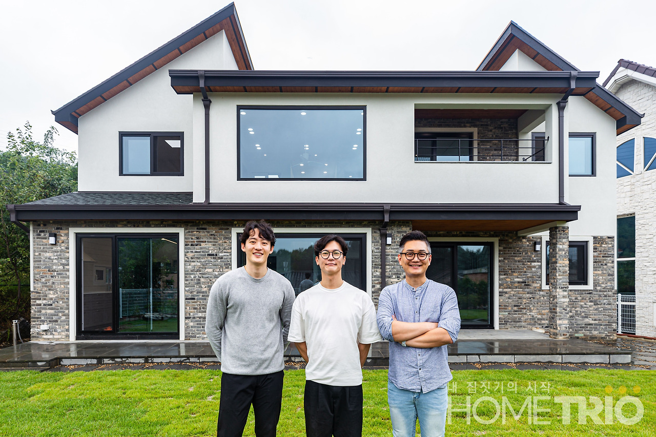 인사말 - 대표 프로필.jpg