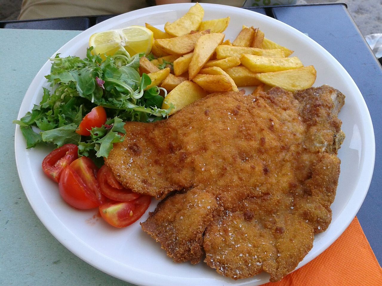 Cotoletta_alla_milanese.jpg