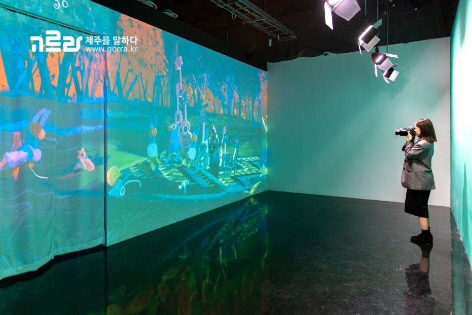 브런치-12. 섹션11_거인 (1).jpg