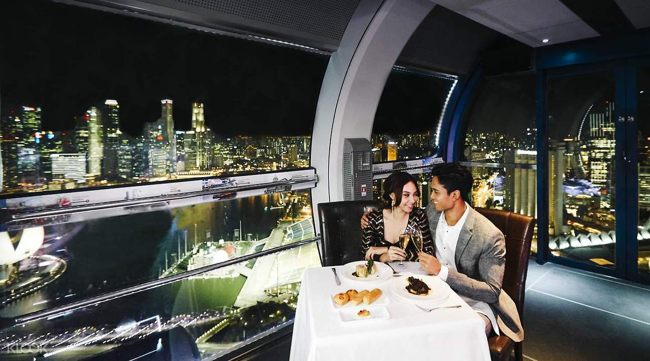 싱가포르플라이어프리미엄스카이다이닝.jpg