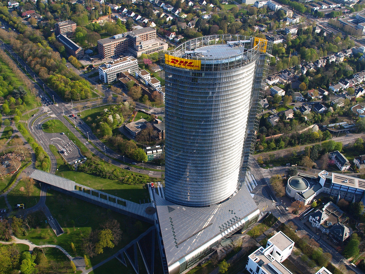 Bonn_-_Posttower.jpg
