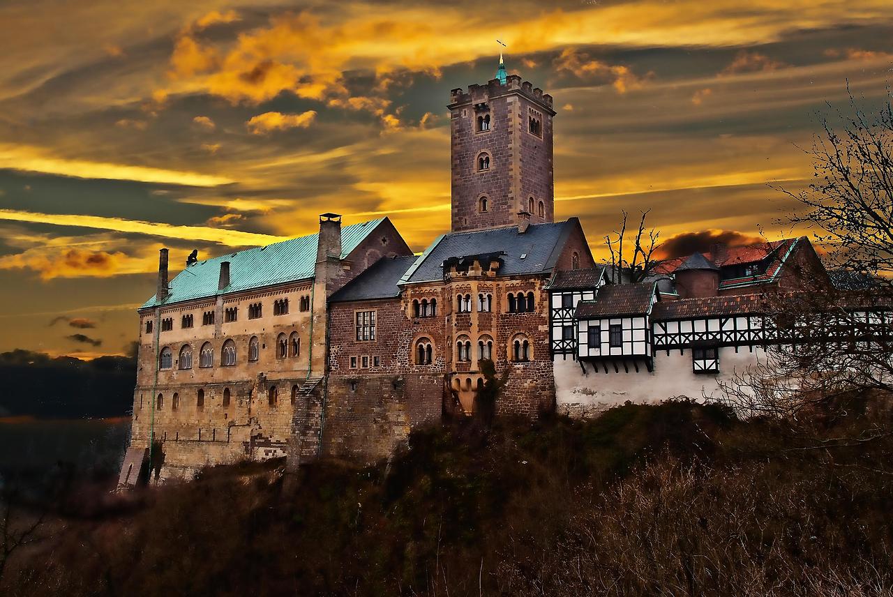 thuringia-874529_wartburg.jpg