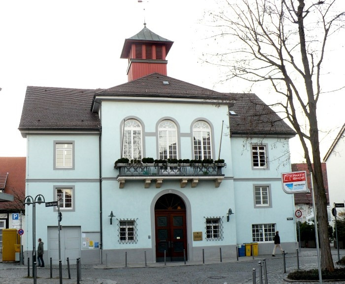 S-Moehringen-Rathaus.jpg