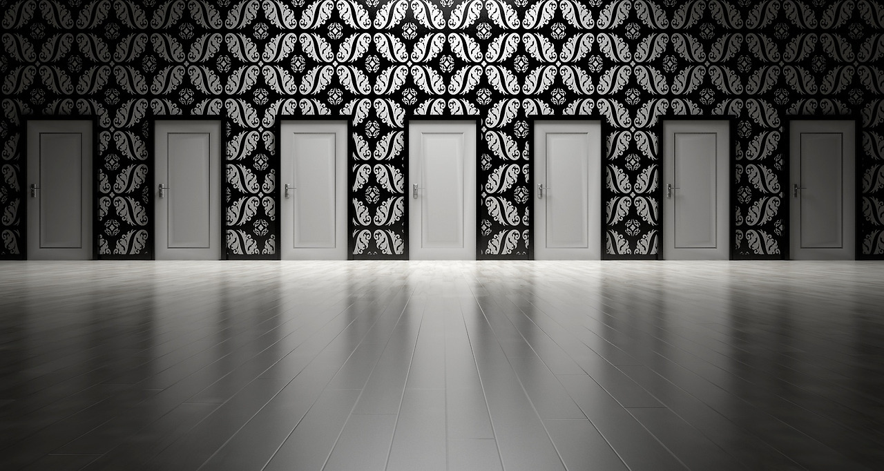 doors-1767559_1920.jpg