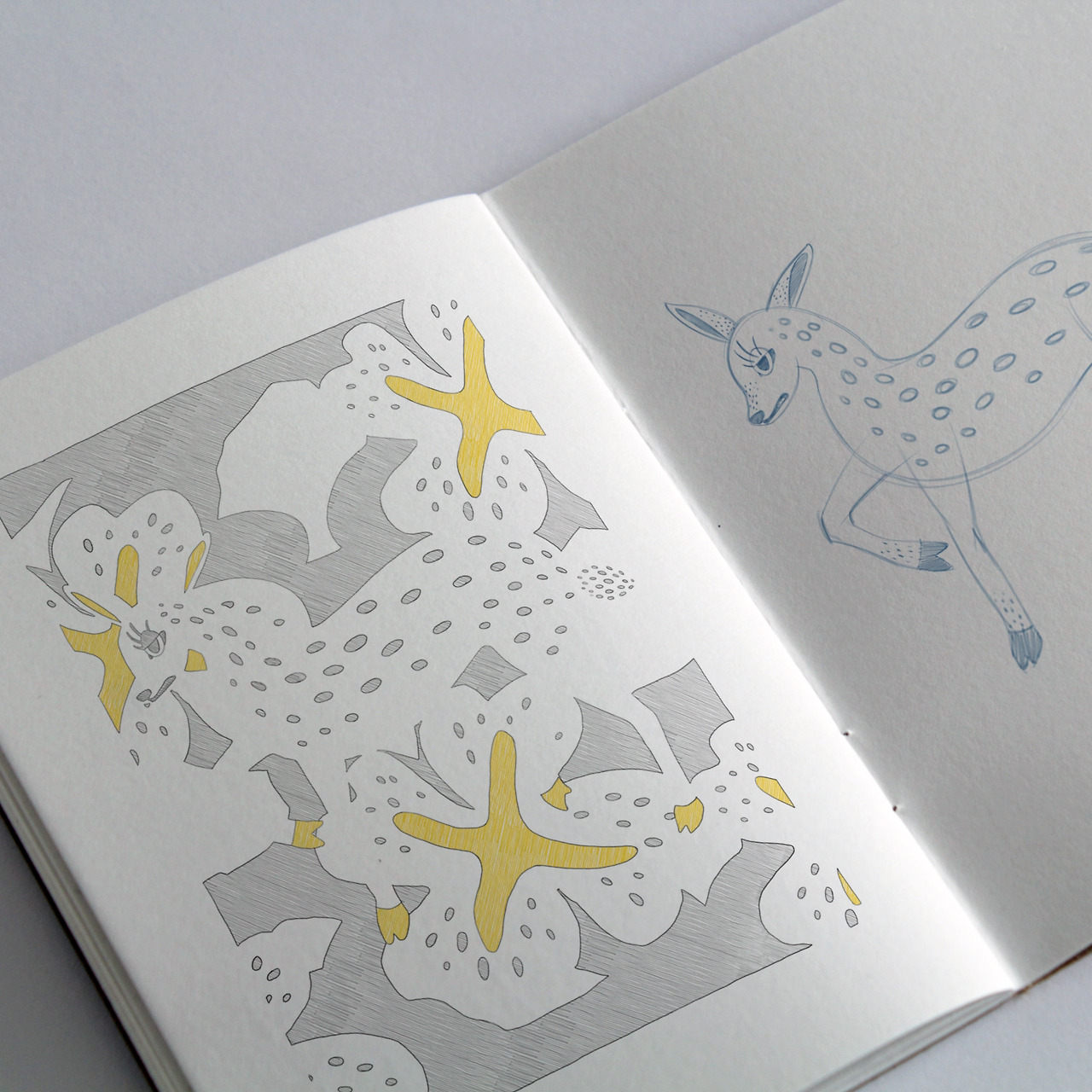 무직타이거 초기스케치3.jpg