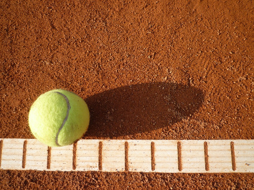 tennis-court-443276_1280.jpg