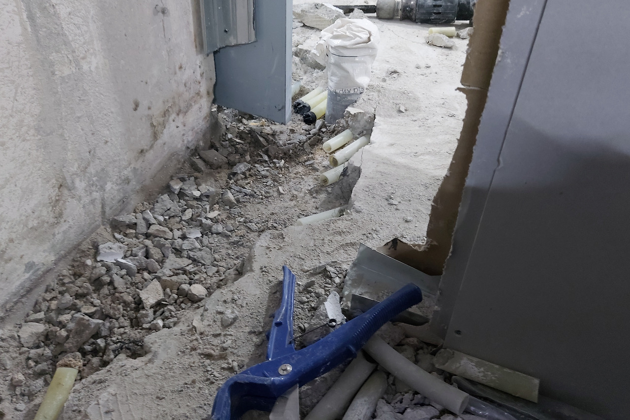 강경진 고수_작업중 모습_2.jpg