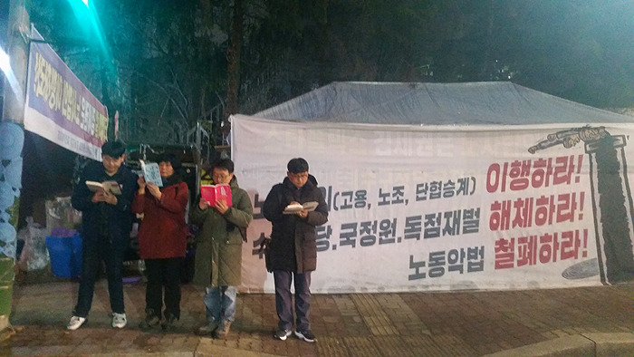 3) 행동독서회 사진-보정본.jpg