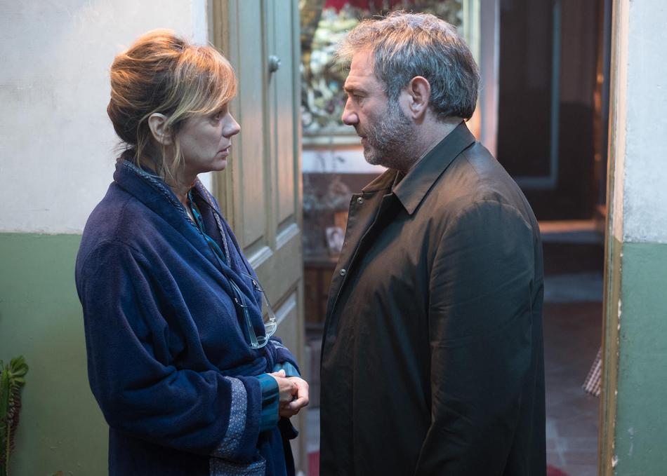 7-reasons-to-run-away-from-society-149442 (1).jpg