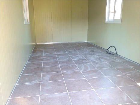 허름한_창고_온기_바닥_개선 (1).jpg