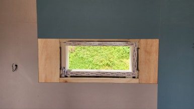 하지작업+합판, 창틀주변.jpg