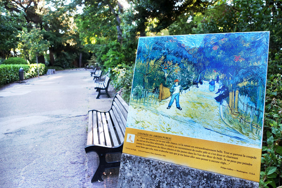 france-arles-van-gogh-park-033116-rs.jpg