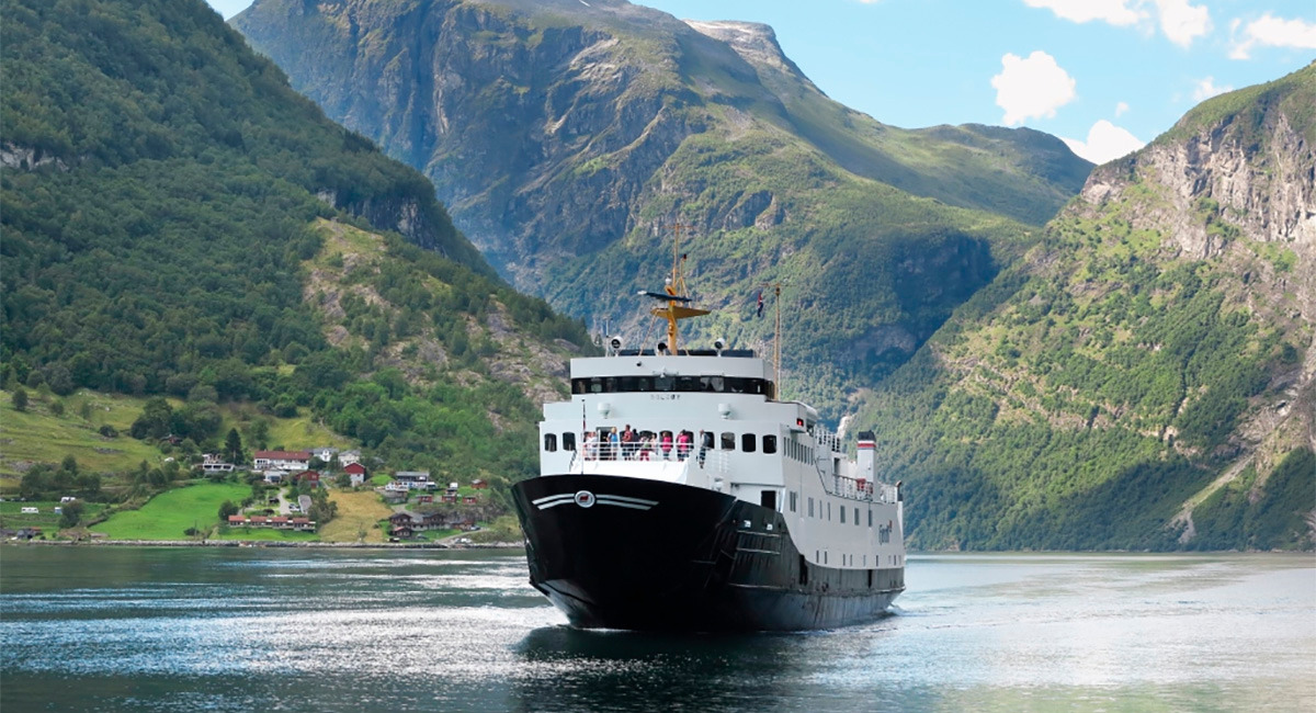 게이랑에르 피오르드 크루즈.jpg