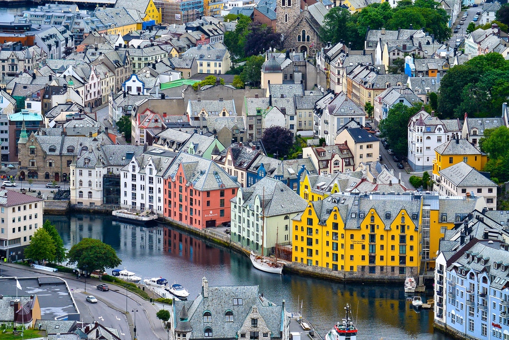 Alesund.jpg