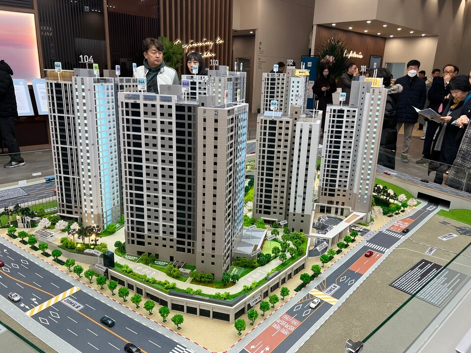 영통역자이 프라시엘 모형도.jpg