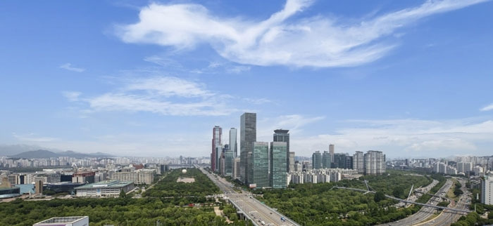 '여의도 더 자하' 오피스텔에서 바라본 여의도 전경.jpg