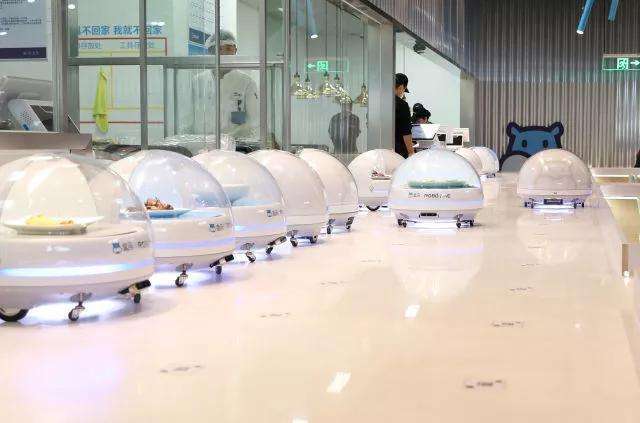 허마셴셩-로봇식당-만나통신사 칼럼 003.jpg