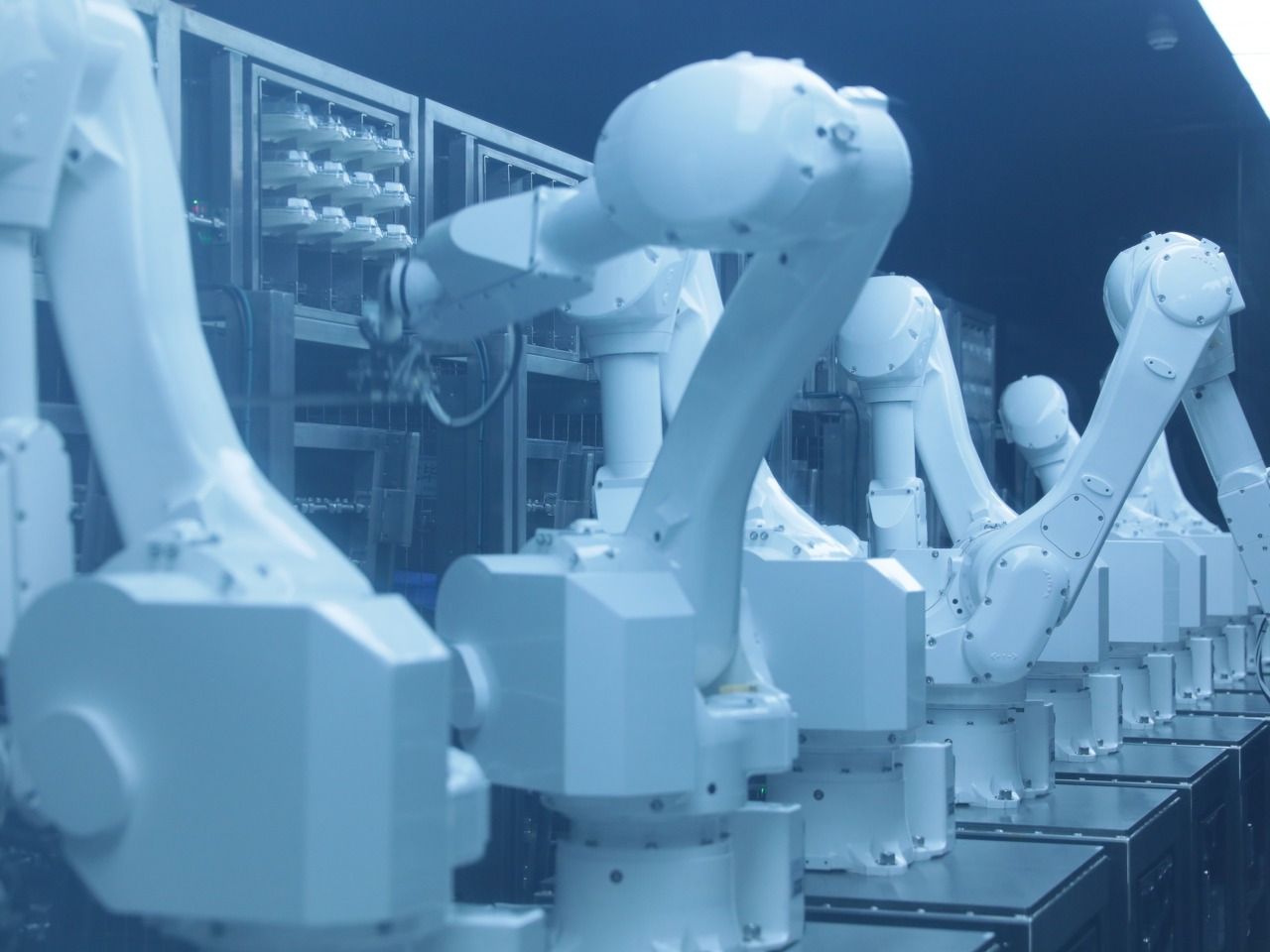 허마셴셩-로봇식당-만나통신사 칼럼 004.jpg