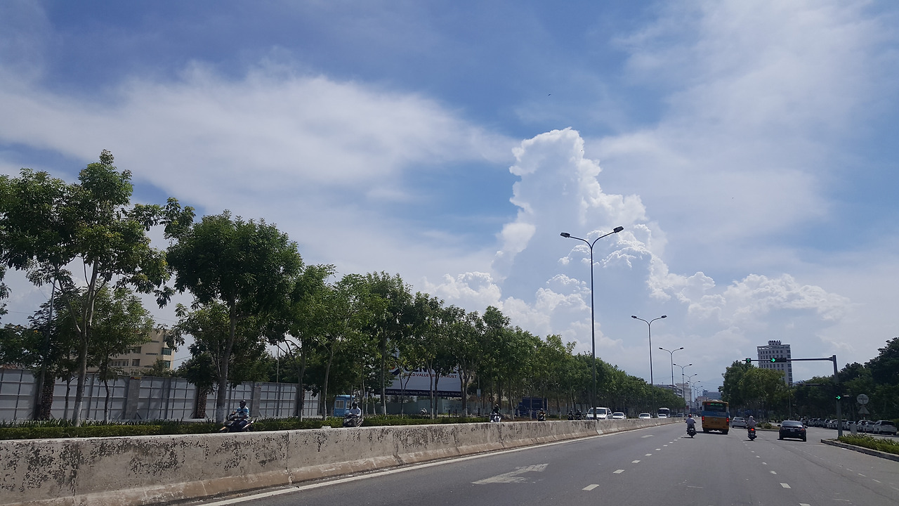 (사진123) 베트남의 구름.jpg