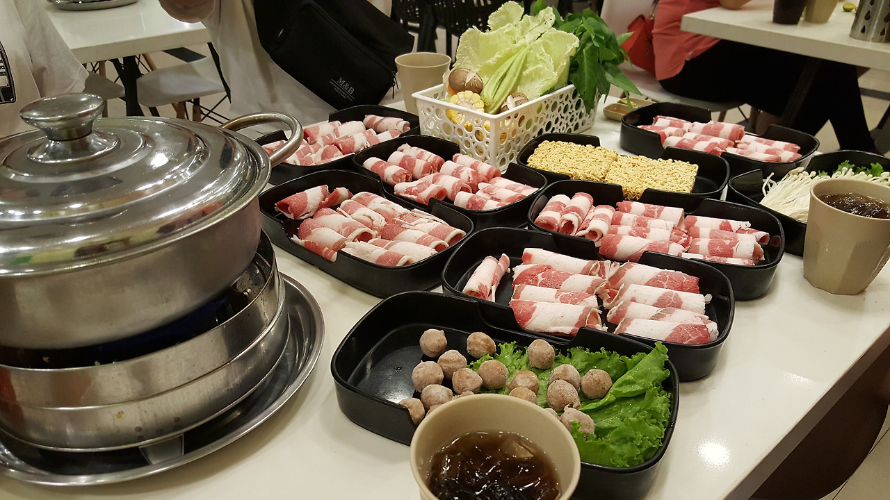 (사진21) 고기 샤부샤부.jpg