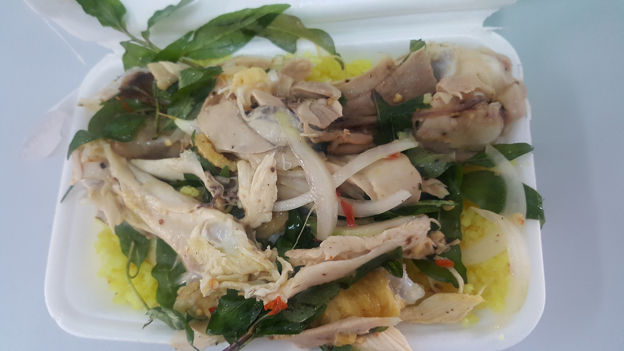 (사진35) 교사들이 시켜 먹는 도시락.jpg