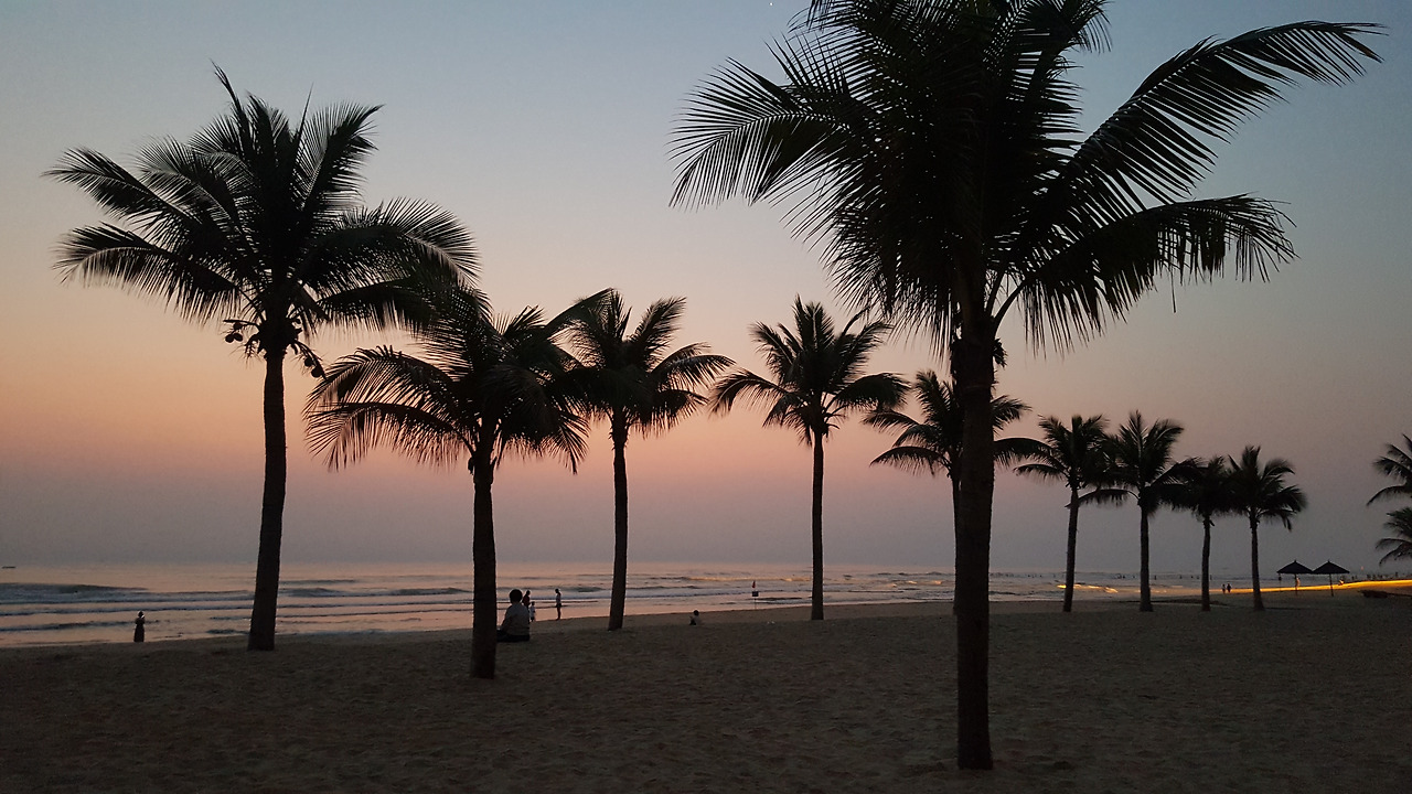 (사진72) 오전 5시 49분 미케바다.jpg