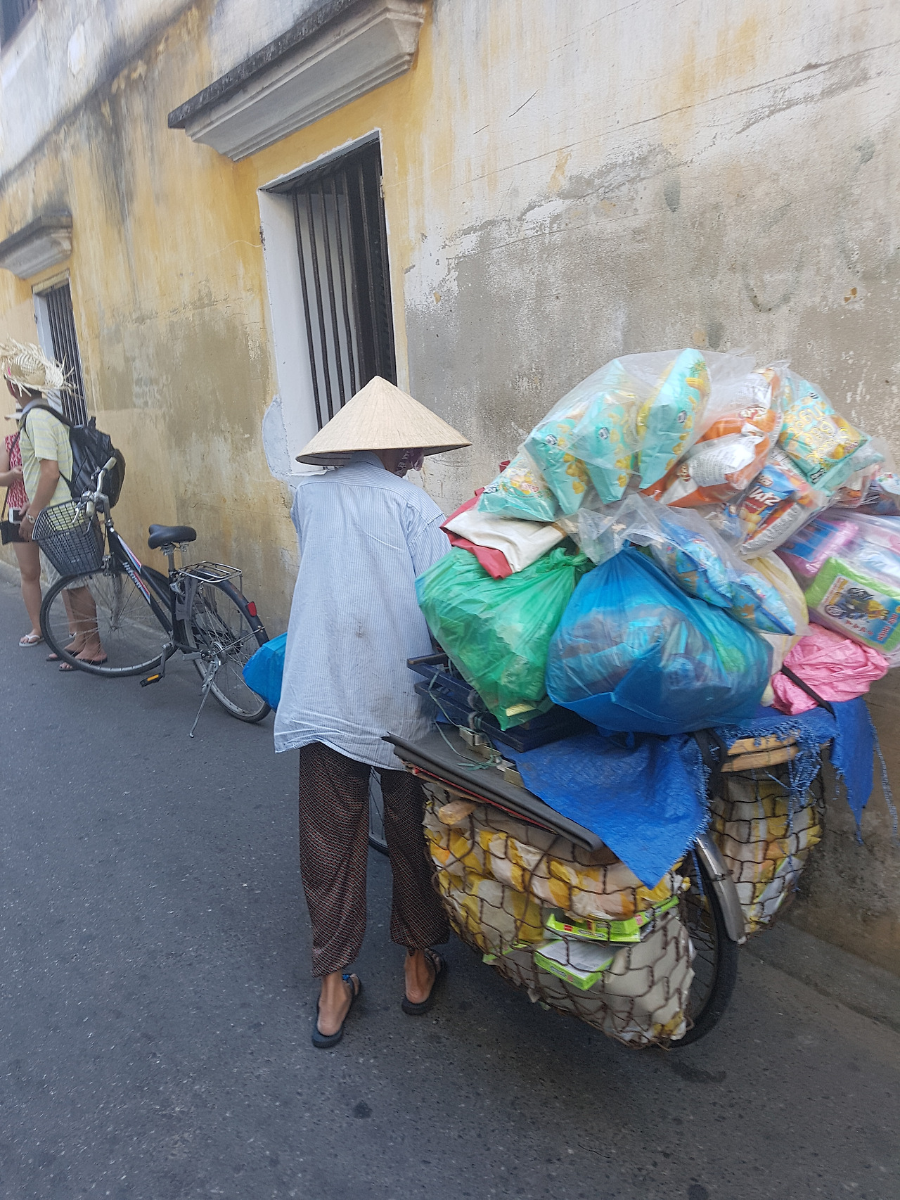 (사진58) 논을 쓴 사람.jpg