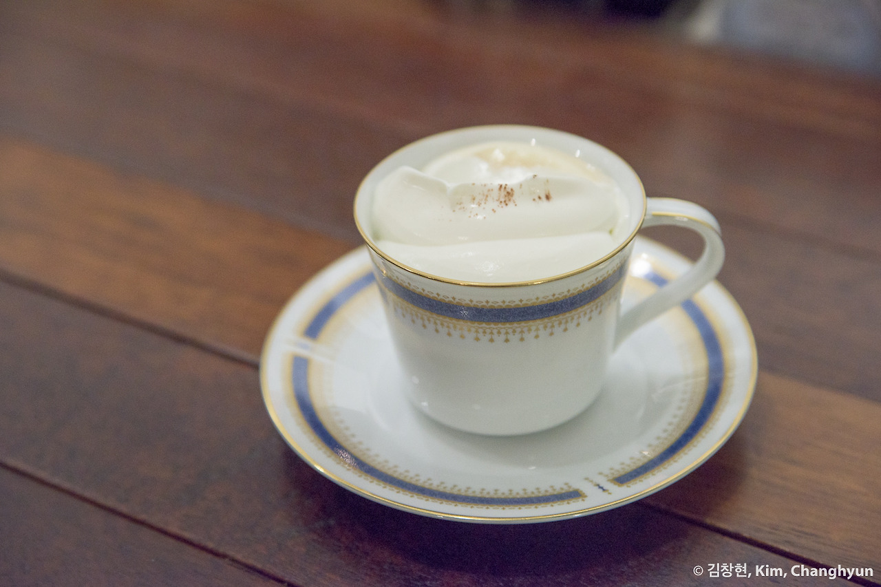 _KCH4935___커피가게동경.jpg