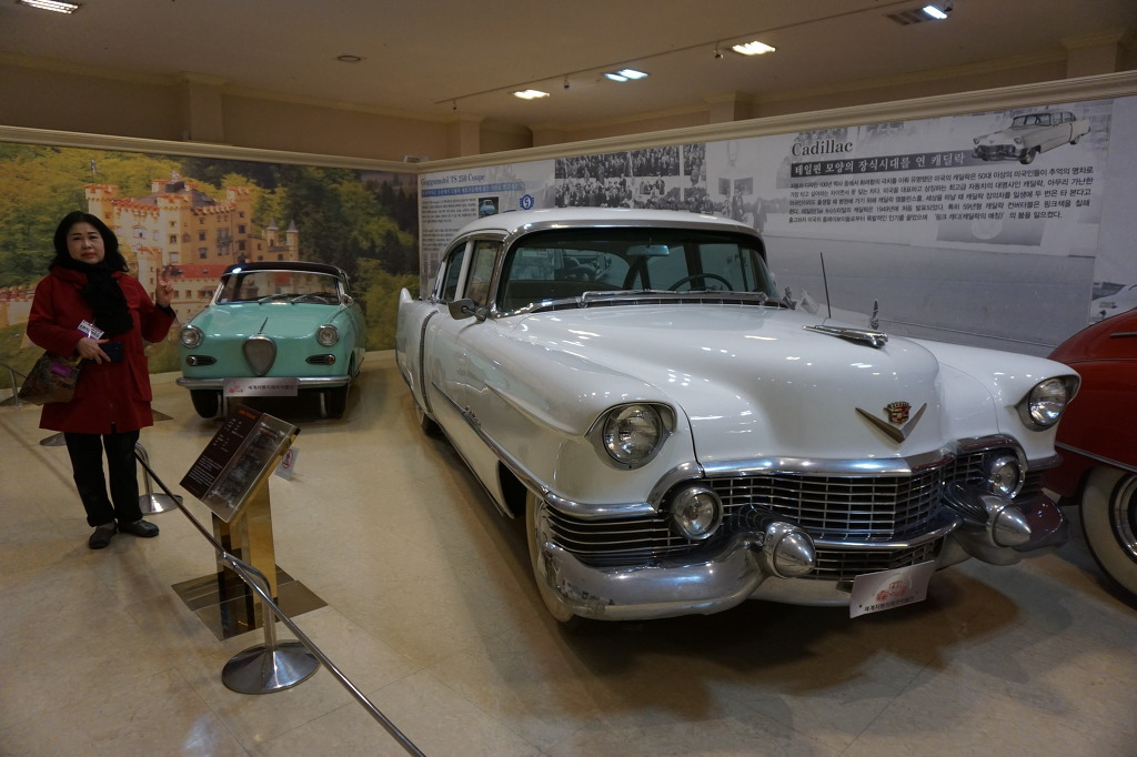 미국의 캐딜락.jpg
