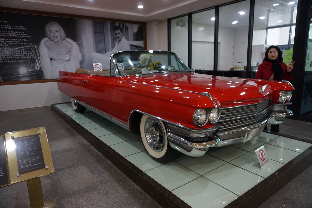 마릴린 먼로와 엘비스 프레슬리가 즐겨탔던 캐딜락 엘도라도.jpg