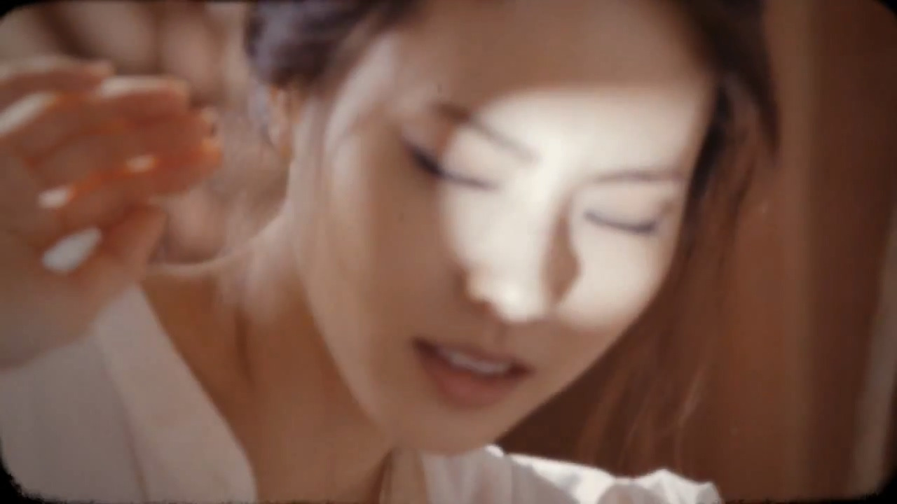 박지윤 Park Ji Yoon '나무가 되는 꿈 Tree of Life'.flv_20170531_233809.373.jpg