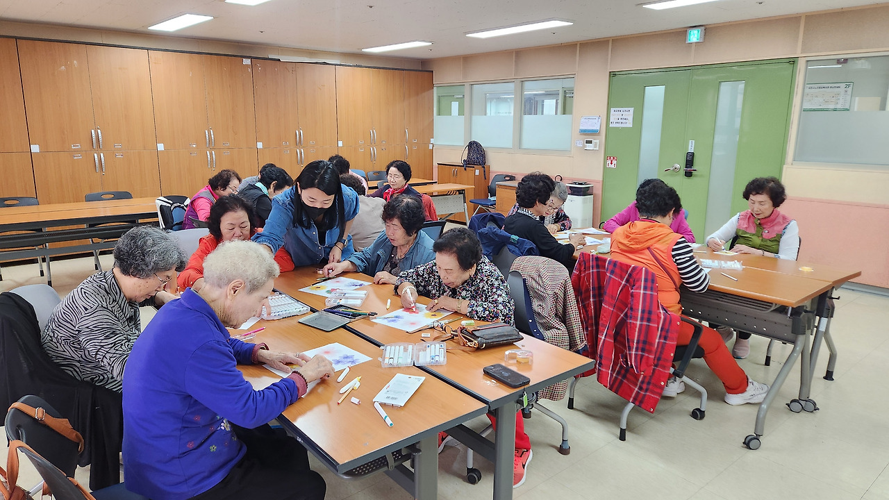 순례씨 수업사진.jpg