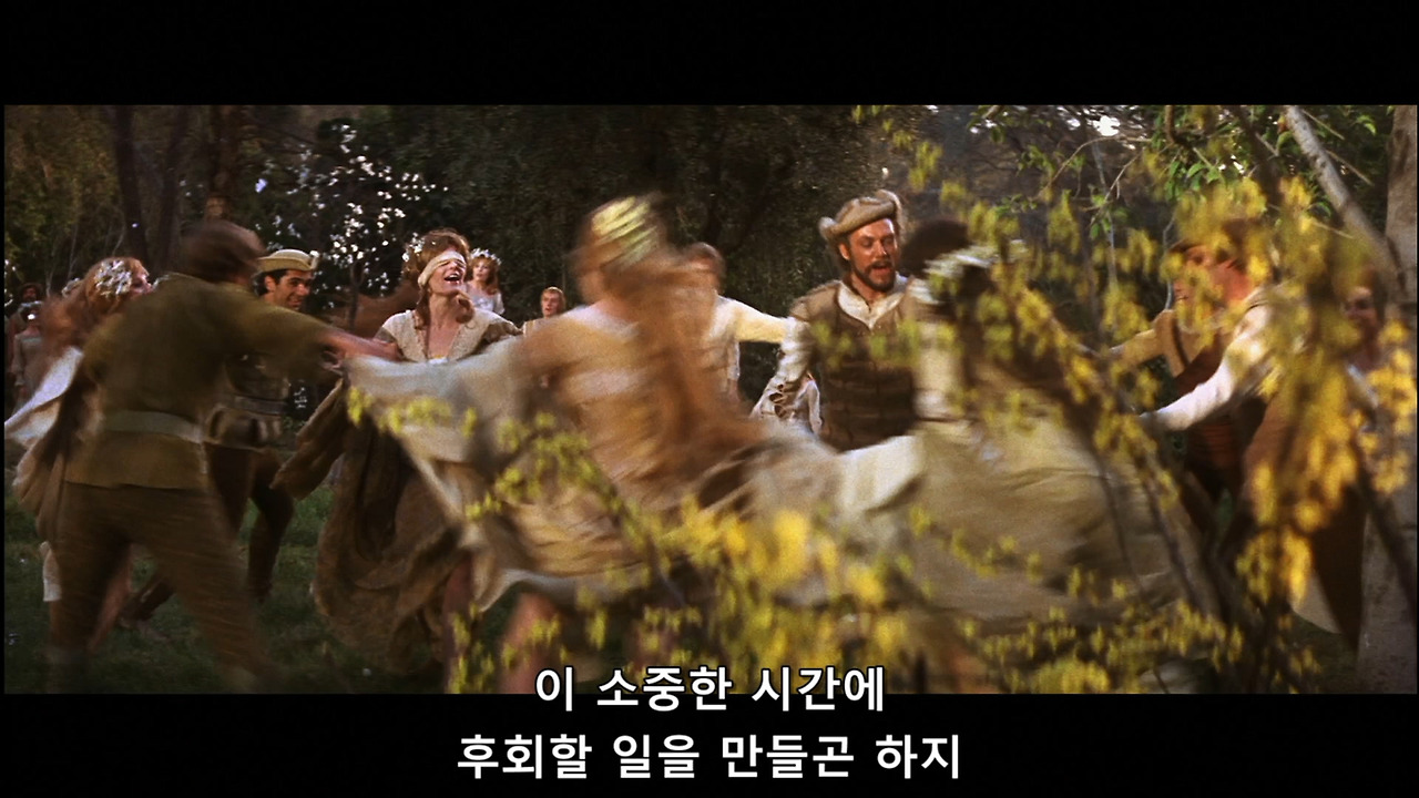 카멜롯.Camelot.1967.mkv_20220718_085759.035.jpg
