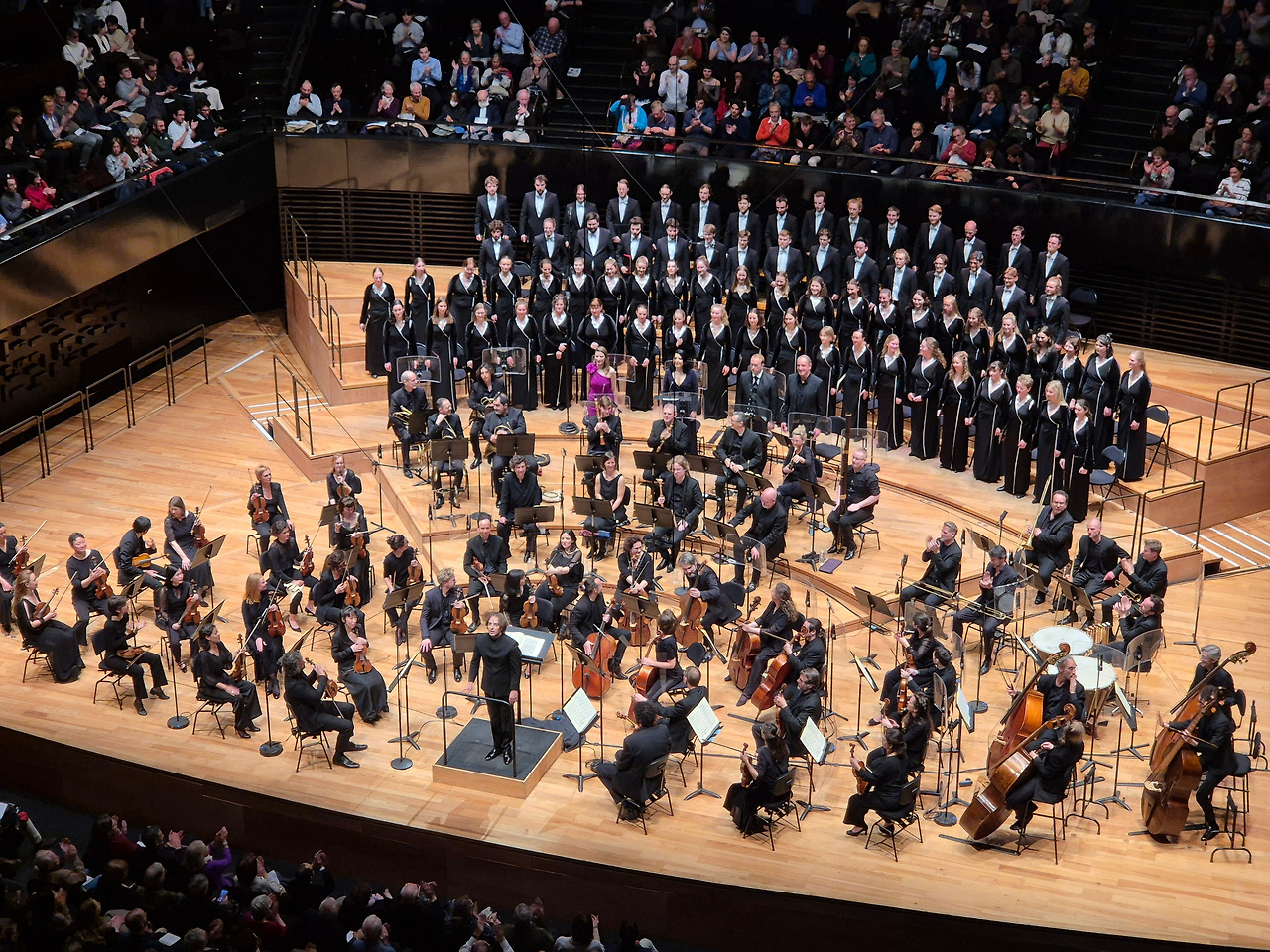 파리 장엄미사.jpg