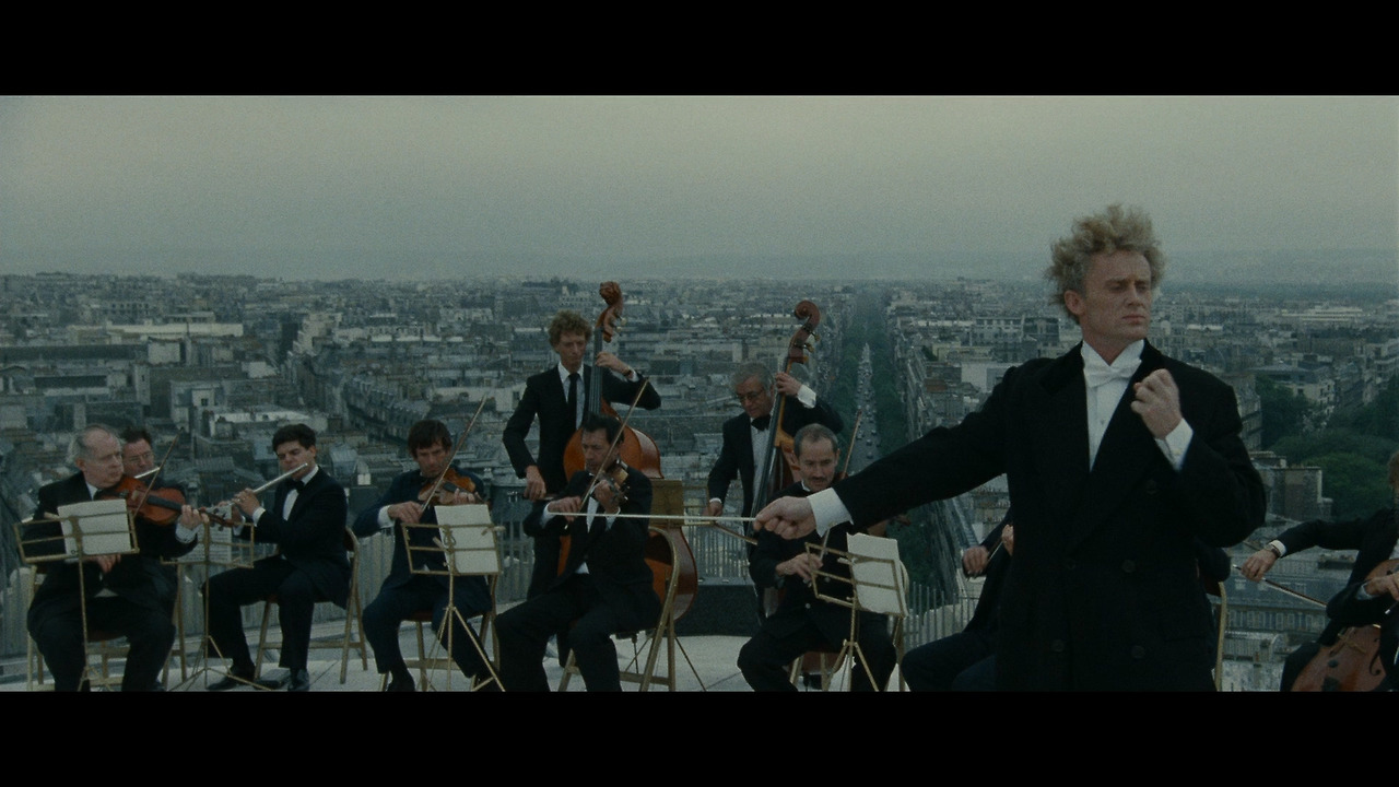 사랑과 슬픔의 볼레로.Les Uns Et Les Autres.1981.mkv_20250622_081313.177.jpg