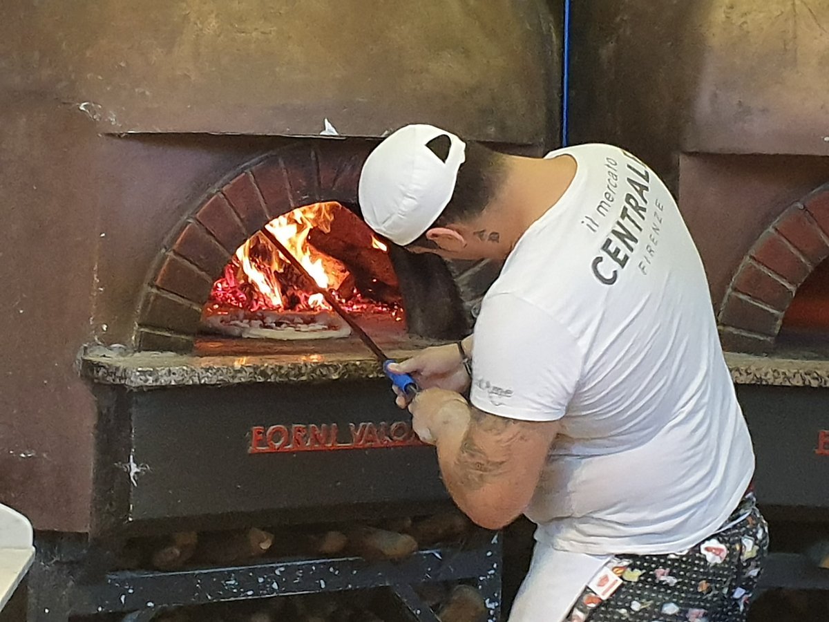 피자_굽는다.jpg