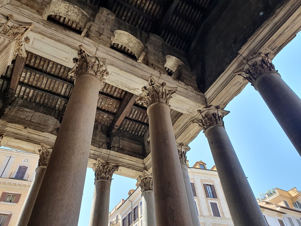 판테온 기둥.jpg