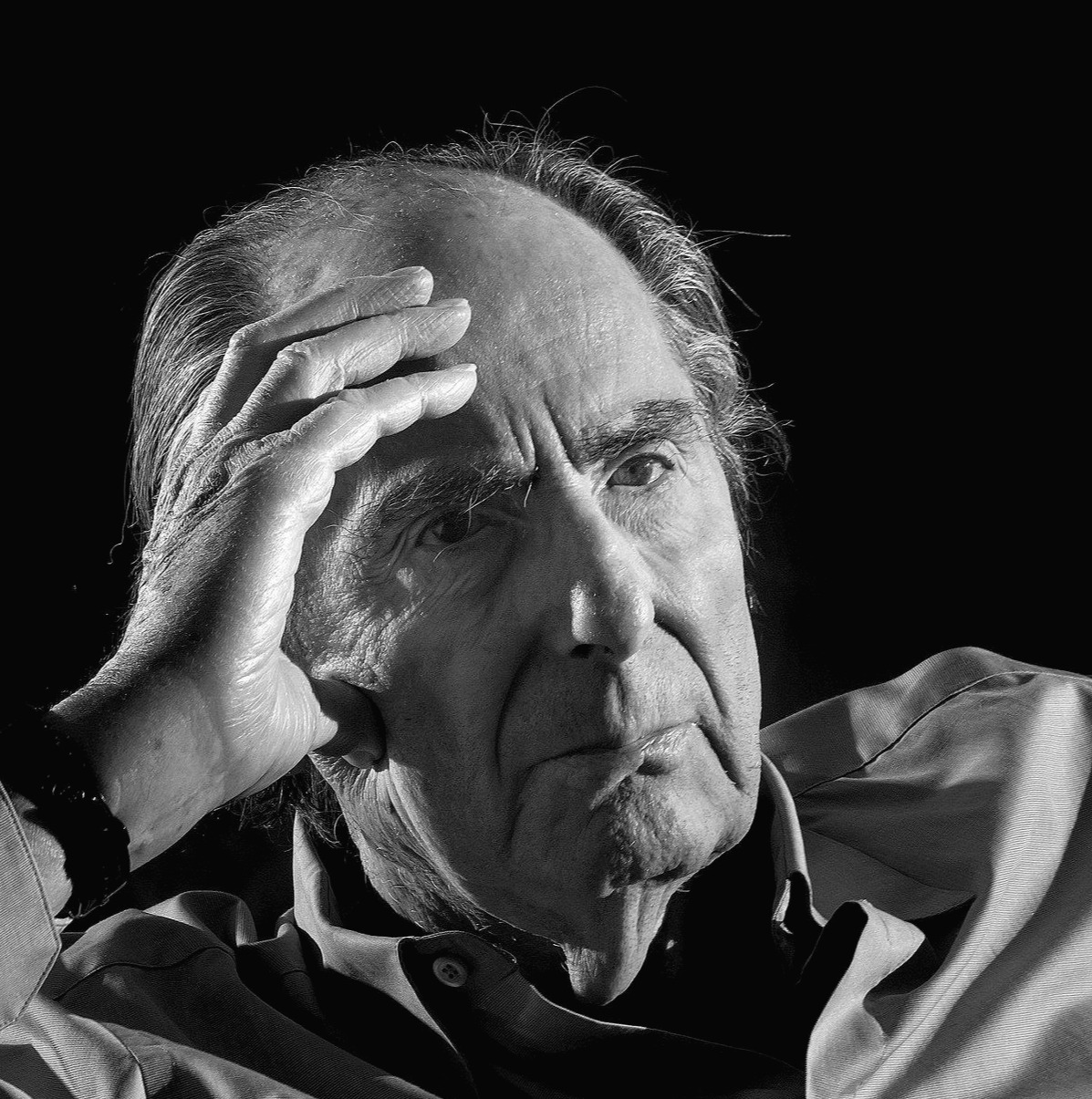 뉴욕타임즈 필립로스.jpg