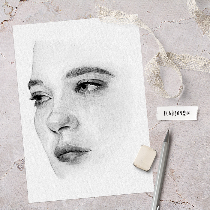 210930-연필 017-레아세이두[꿈보그림]-목업-700.jpg