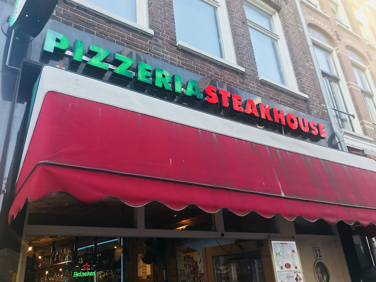 Pizzawinkel.jpg
