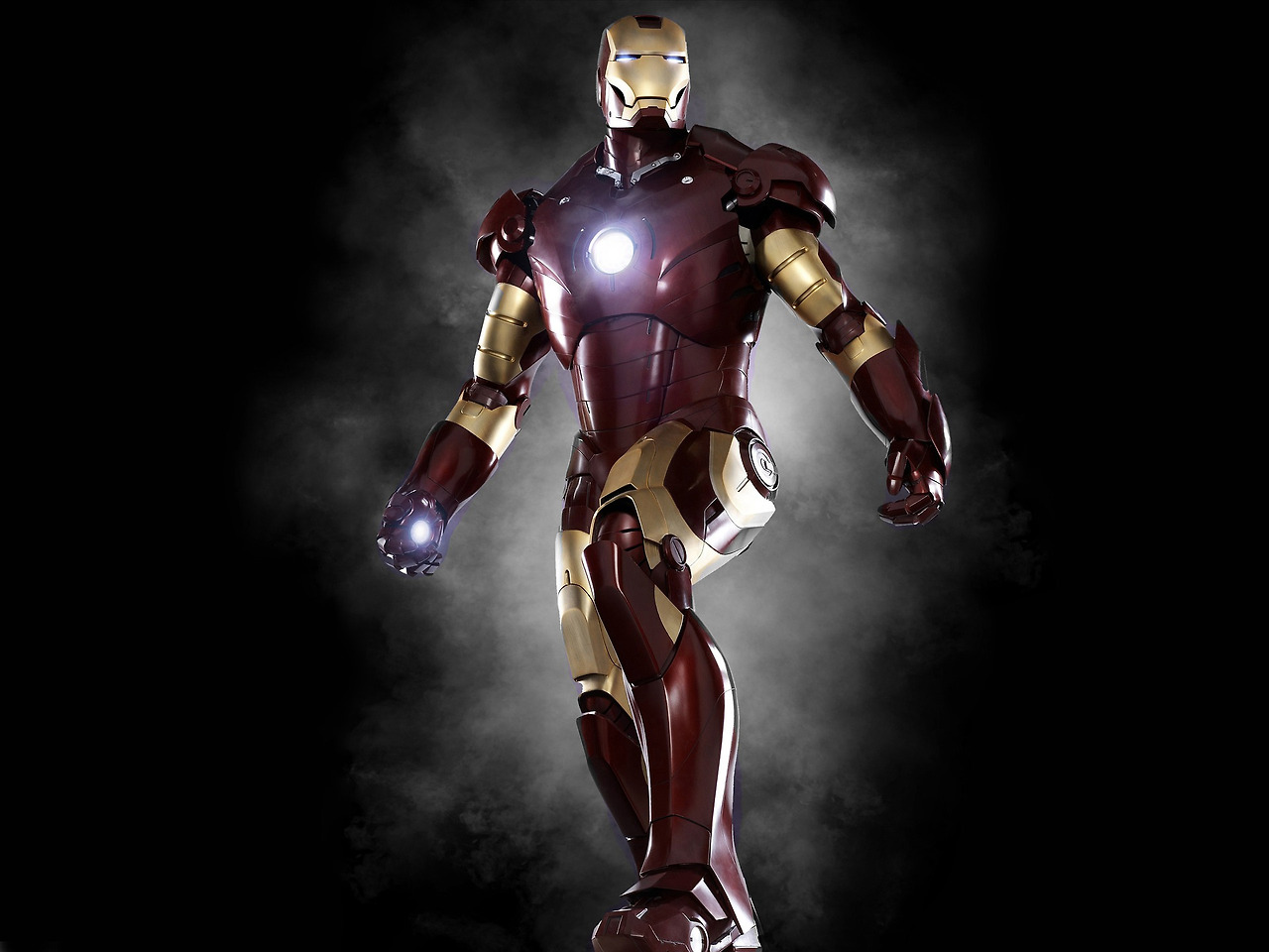 iron-man-4228269_1920.jpg