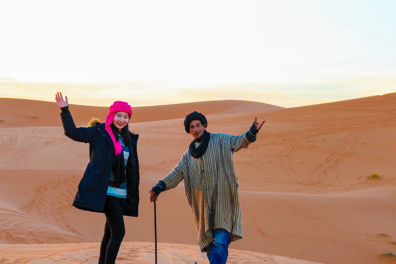 tantan avec le guide.jpg