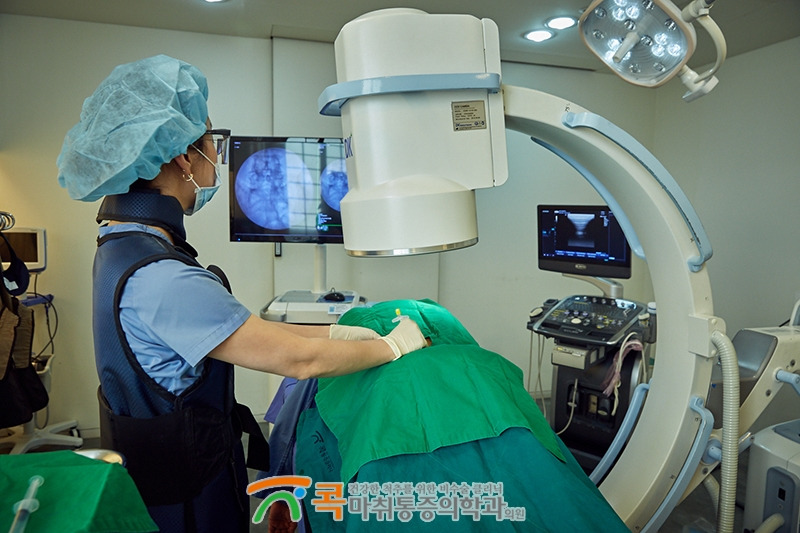 CI(carm유도하주사치료)_허리 (5).jpg