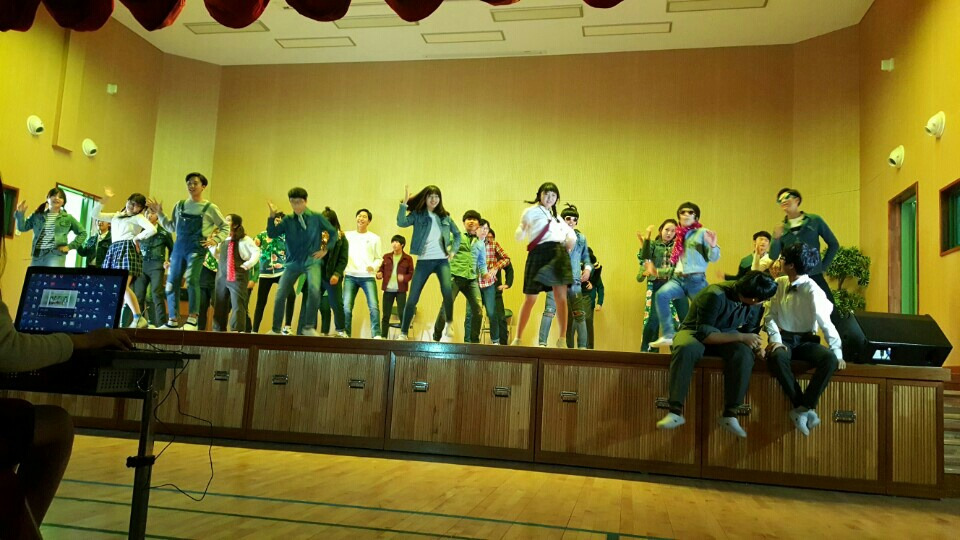 장려4-모두가 주인공.jpg