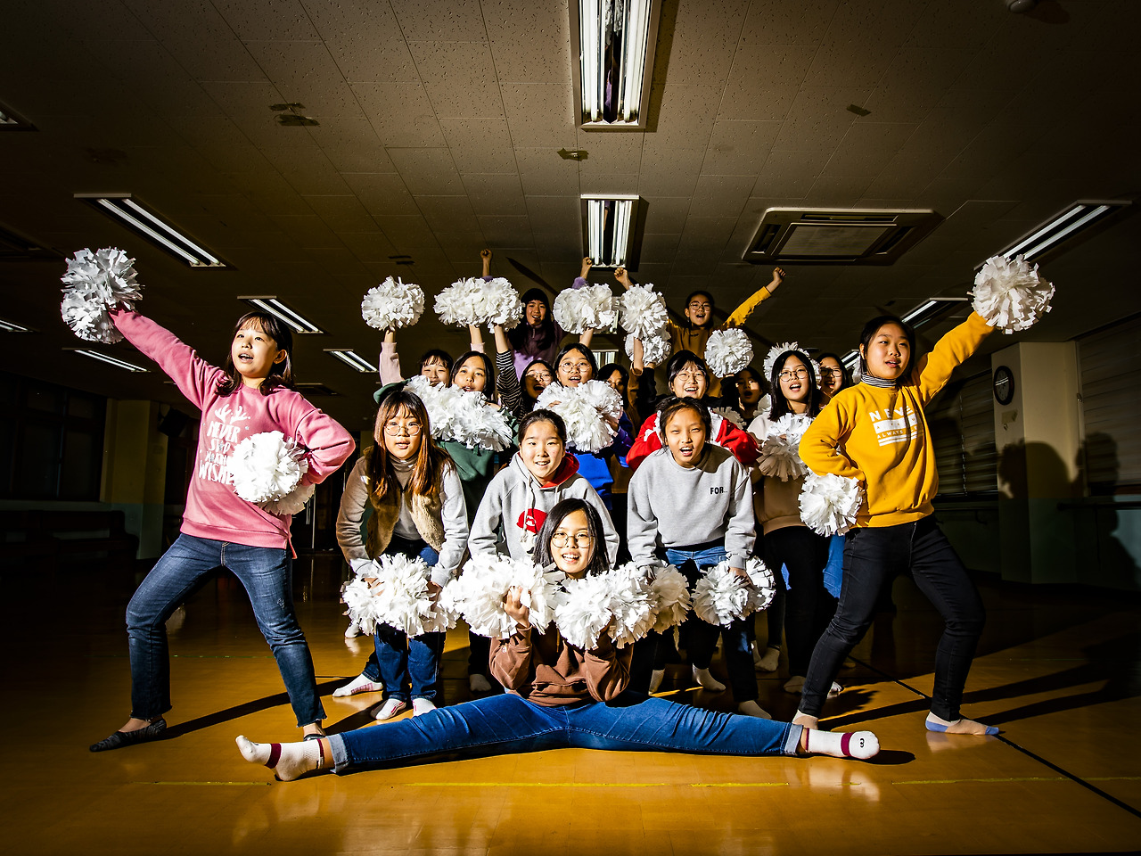 우수2-짝짝짝 우리학교 화이팅.jpg