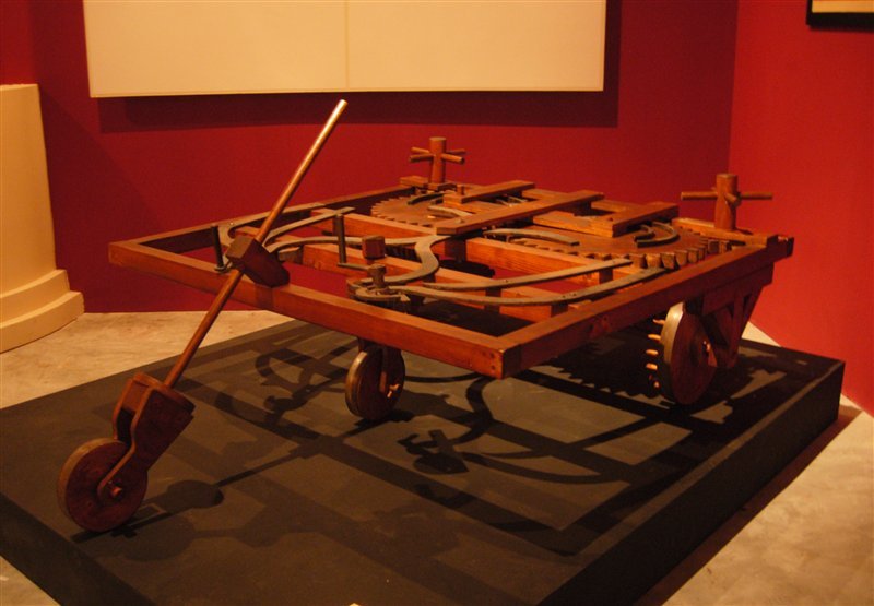 Leonardo_da_Vinci_Self_Propelled_Cart.jpg