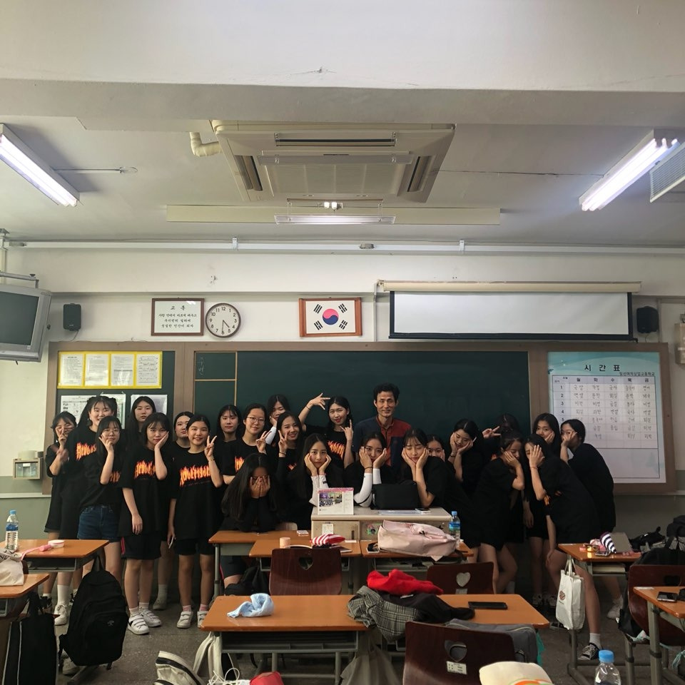 입선4-언제나 담임선생님과 함께라면!.jpg