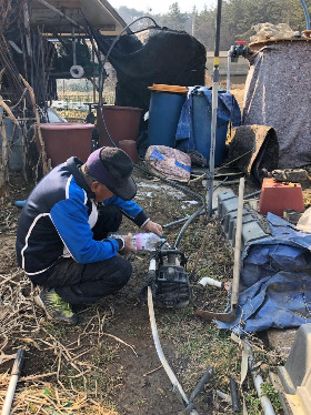 밭농사시작-펌프 가동.jpg